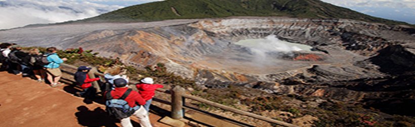 Volcan Poas Doka y La Paz